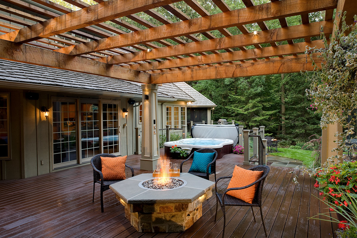 Southview Design Creates Winning Outdoor Living Rooms